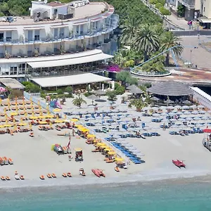 4* Hotel Tirreno